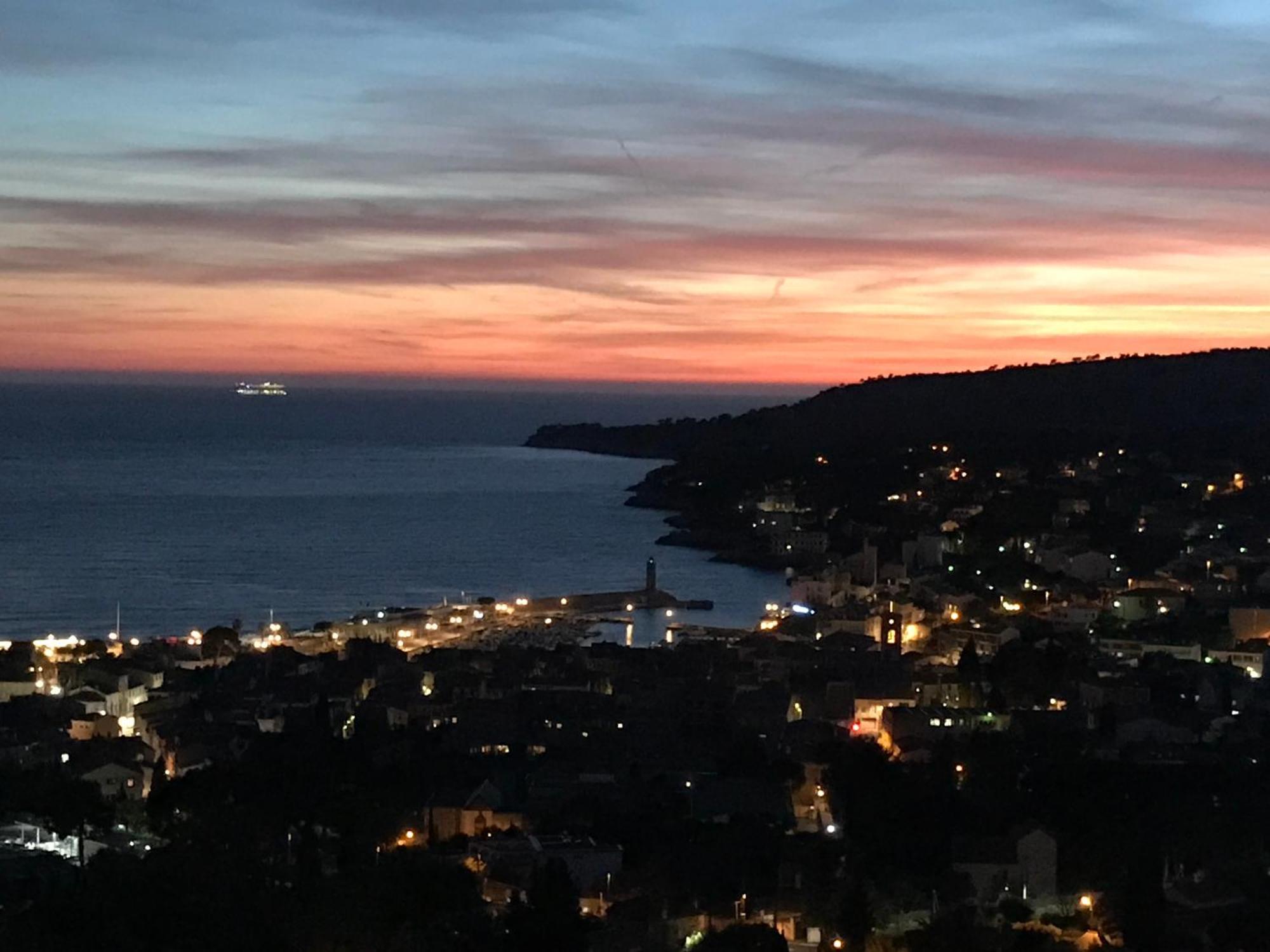 T2 A Cassis Vue Mer De Reve Екстериор снимка